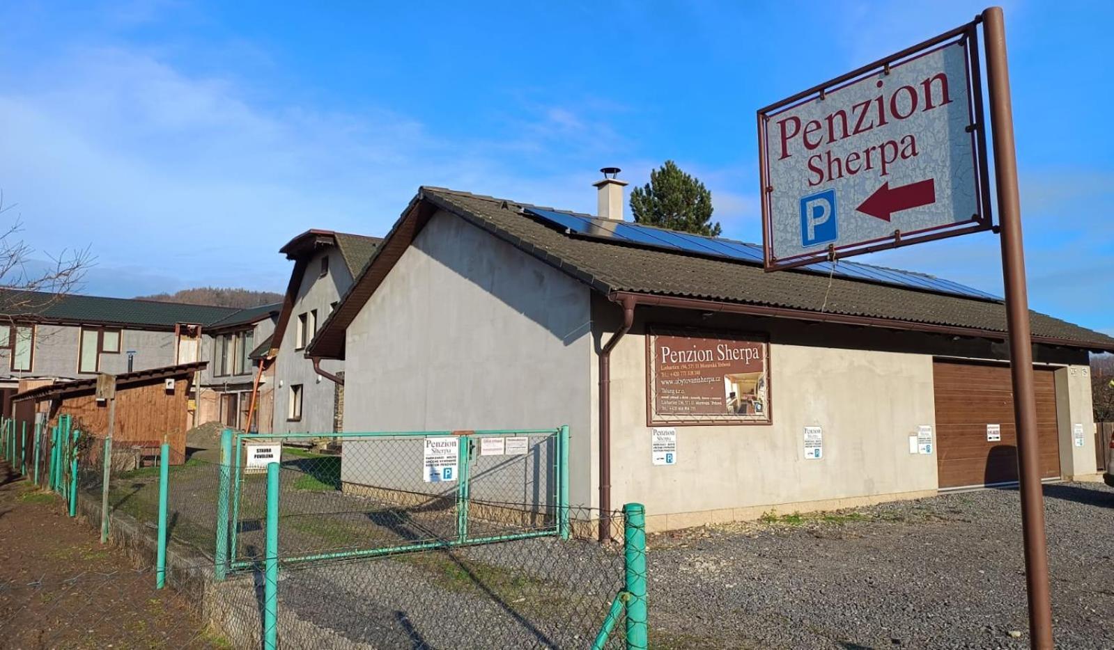 Guest House Sherpa Moravská Třebová Εξωτερικό φωτογραφία